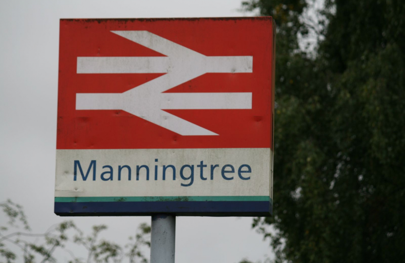 Manningtree train station sign